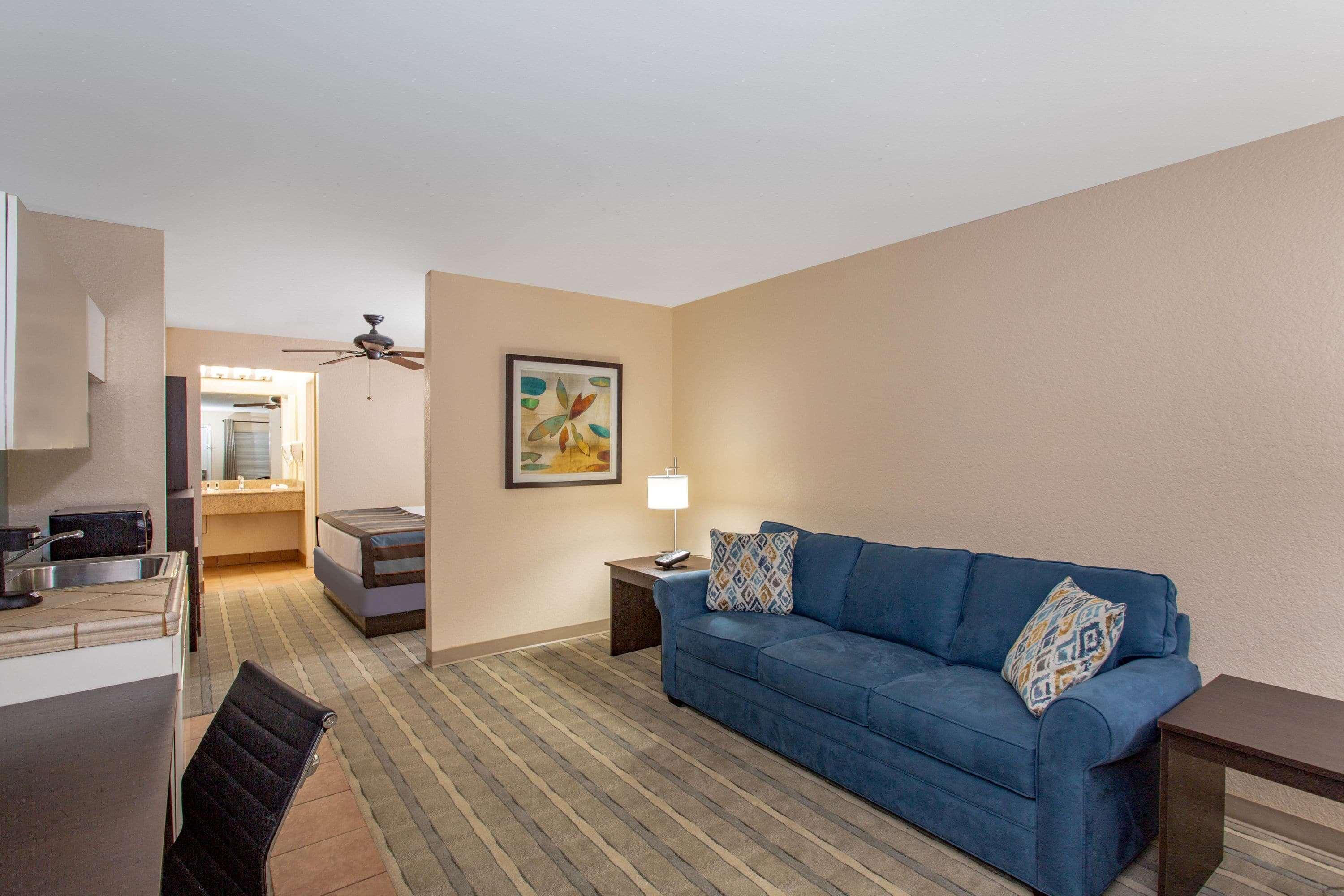 Baymont By Wyndham Punta Gorda/Port Charlotte Hotel Exterior foto
