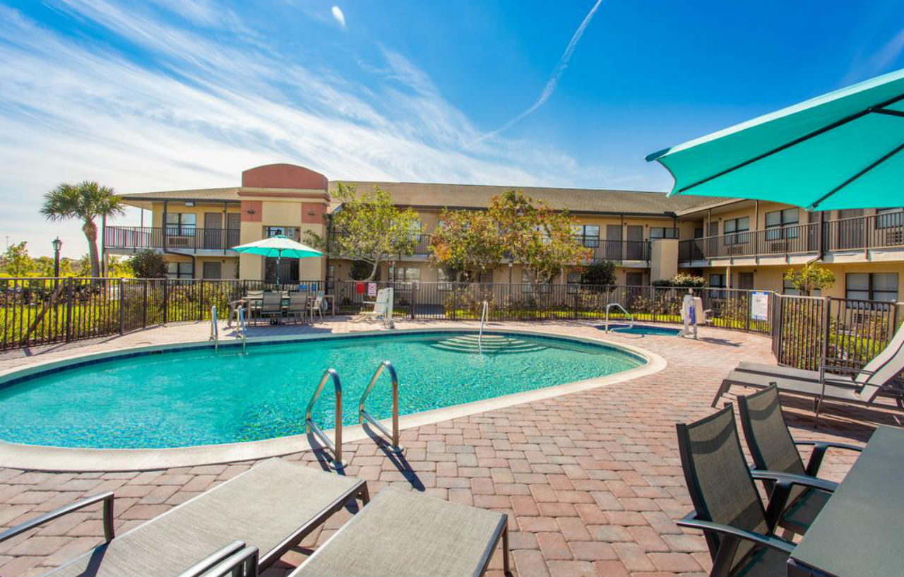 Baymont By Wyndham Punta Gorda/Port Charlotte Hotel Exterior foto